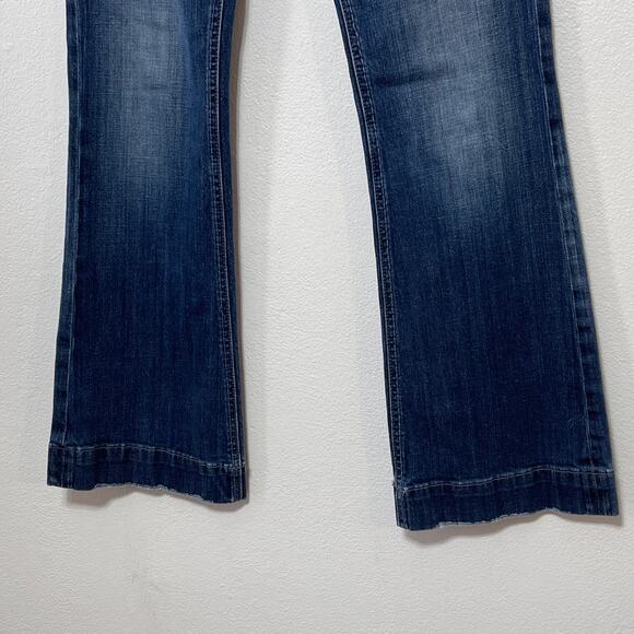 Vigoss Jeans Juniors 7 Flare Blue Stretch Denim Button Back Wide Cuff Distressed - Picture 4 of 10